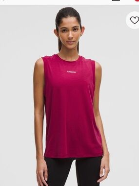 Like New! LULULEMON Jersey Training Muscle Tank Top Long Wordmark size 6